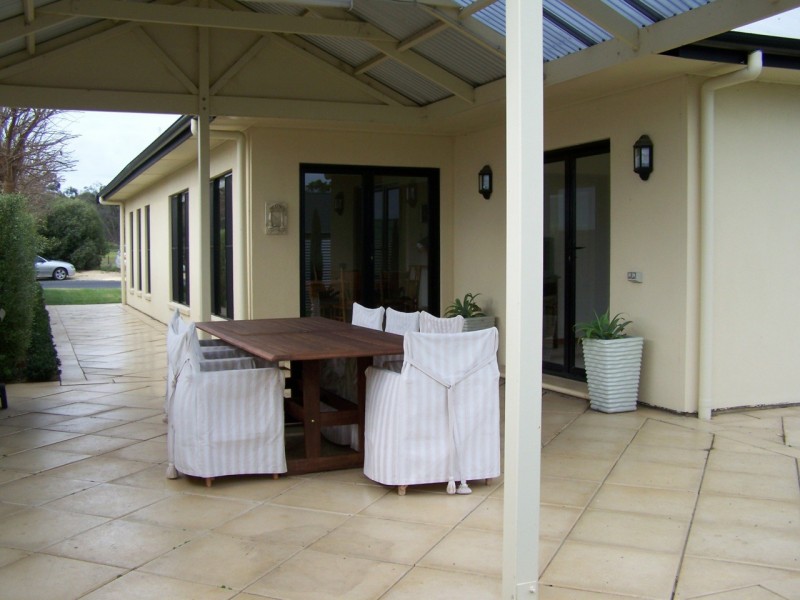 124 Cedar Avenue, Naracoorte SA 5271