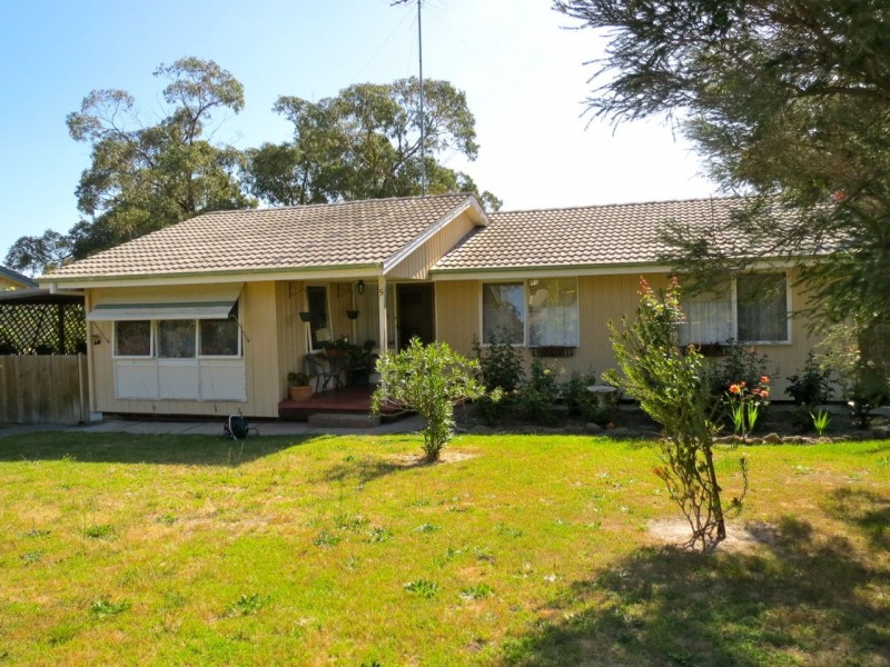 5 Wardle Crescent, Naracoorte SA 5271