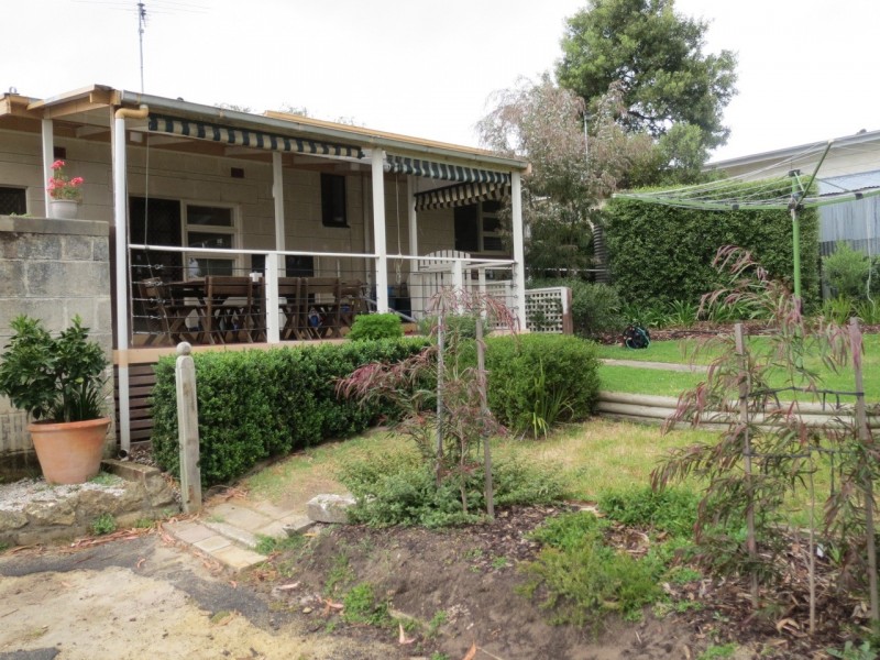 13 Illawarra Street, Naracoorte SA 5271