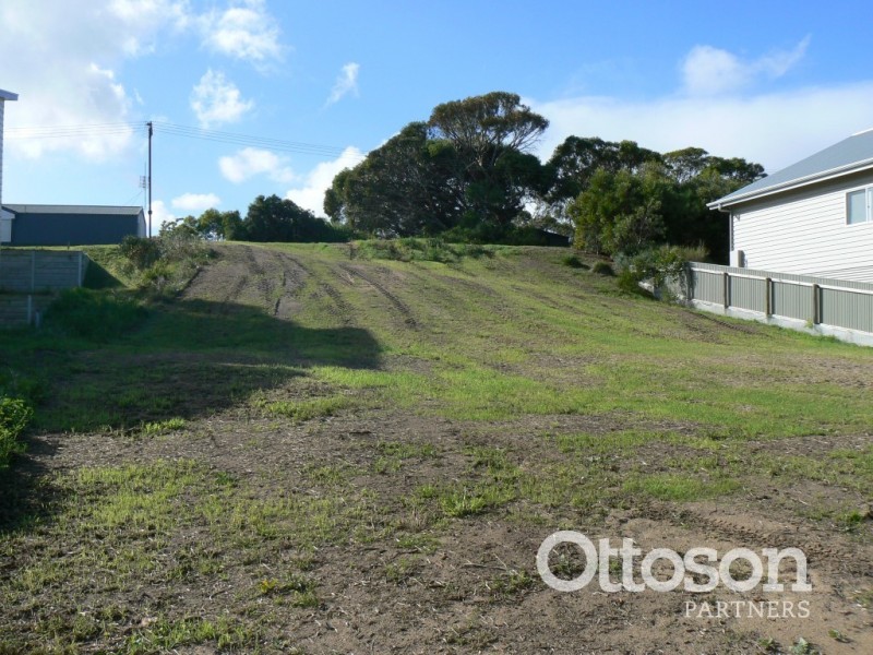 15 Woolundry Road, Robe SA 5276