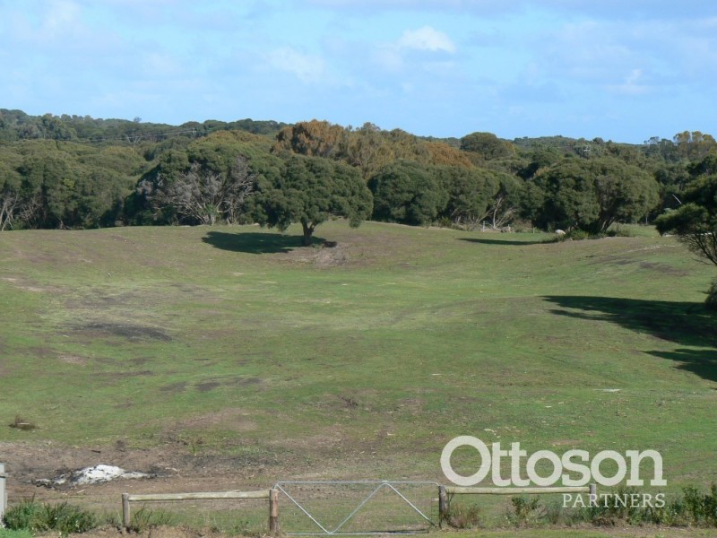 15 Woolundry Road, Robe SA 5276