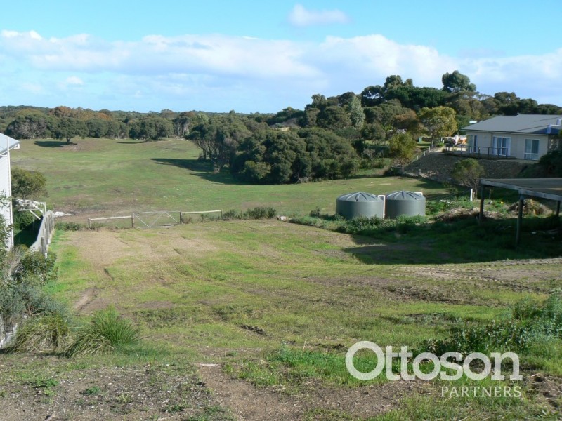 15 Woolundry Road, Robe SA 5276