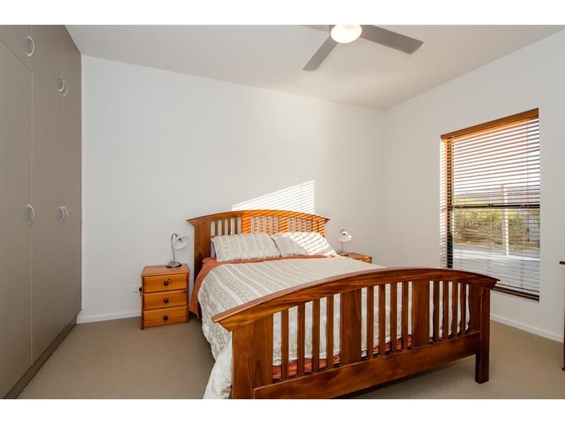 23 Railway Terrace North, Beachport SA 5280