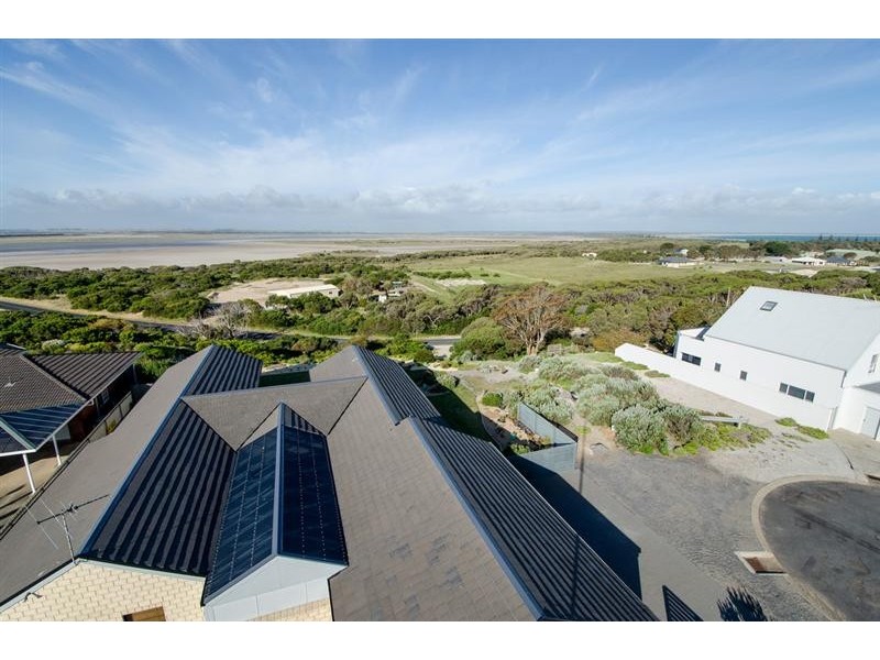 23 Railway Terrace North, Beachport SA 5280