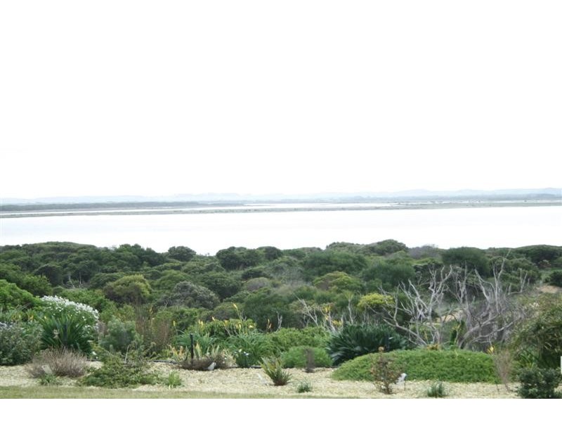 23 Railway Terrace North, Beachport SA 5280