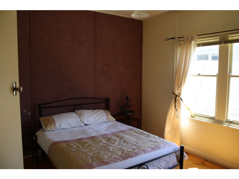 31 Wallace Street, Apsley VIC 3319