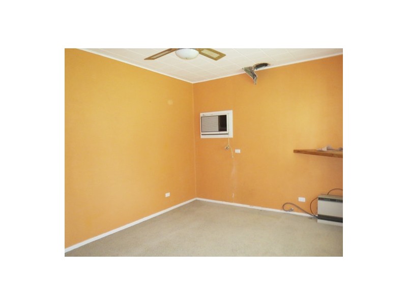 11 Livingston Street, Naracoorte SA 5271