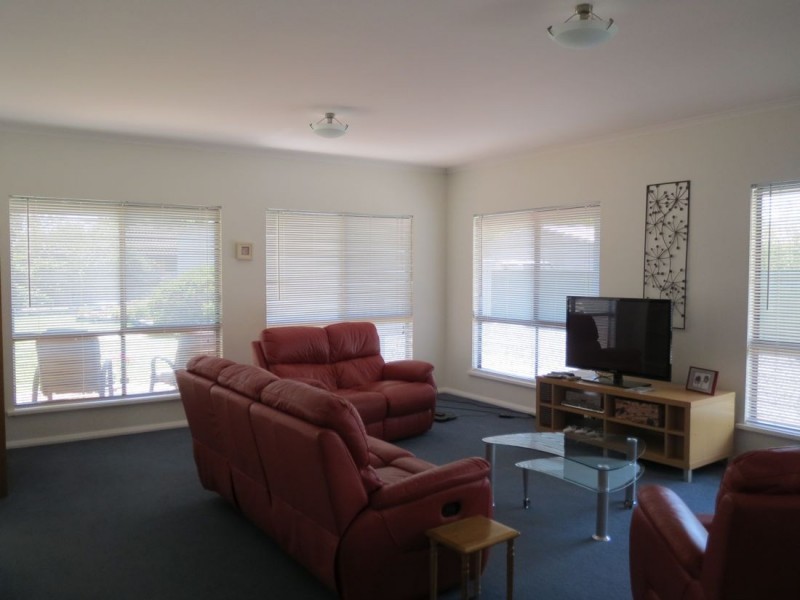 8 Sandstone Avenue, Naracoorte SA 5271