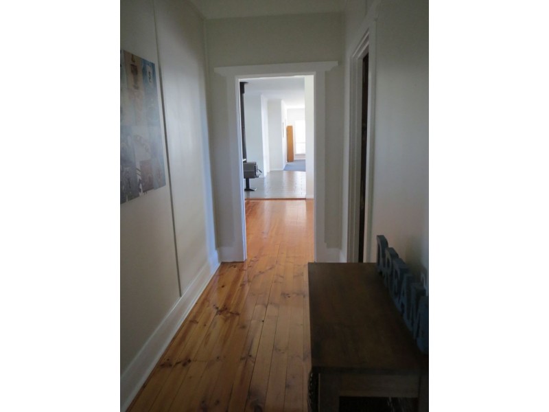 8 Sandstone Avenue, Naracoorte SA 5271