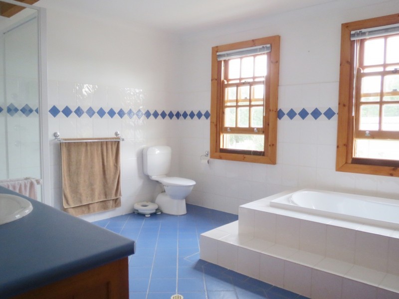 8 Wheeler Street, Naracoorte SA 5271