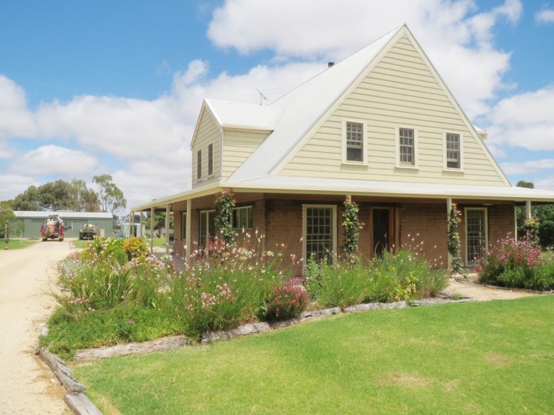 8 Wheeler Street, Naracoorte SA 5271