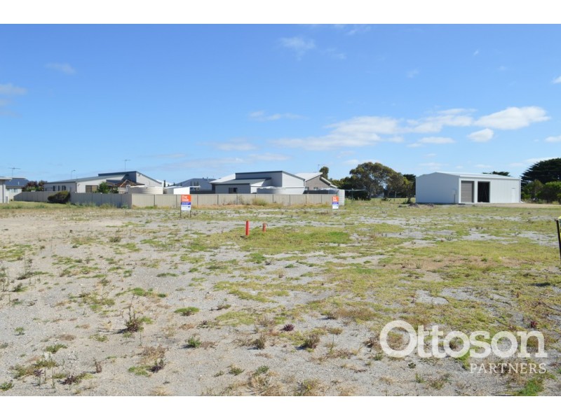 11 Golf Course Road, Beachport SA 5280