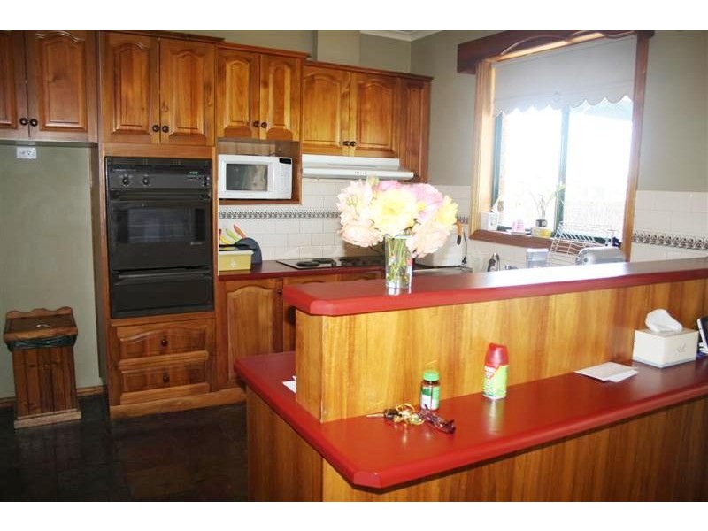 1 Varcoe Street, Beachport SA 5280