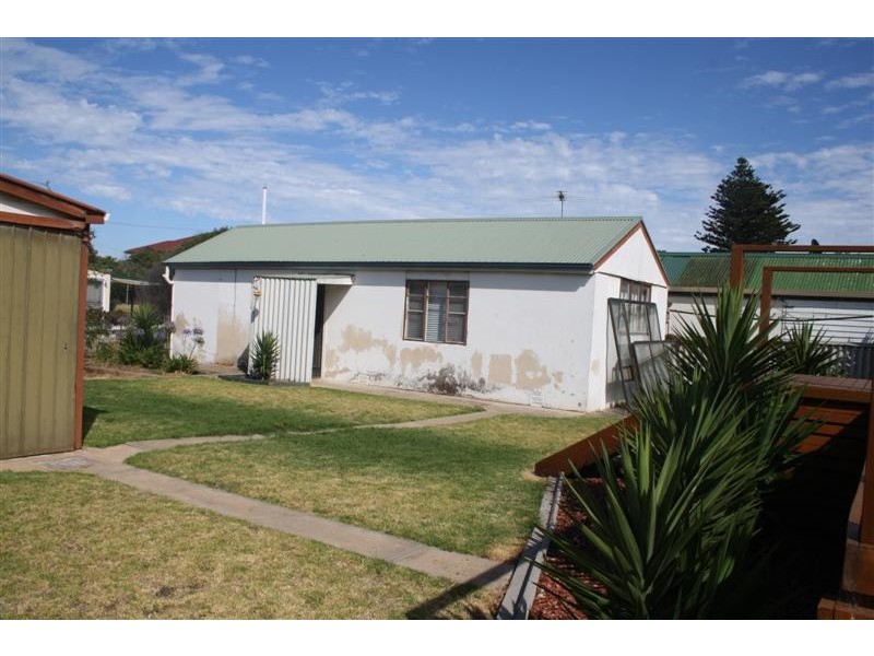 3 Chambers Street, Beachport SA 5280