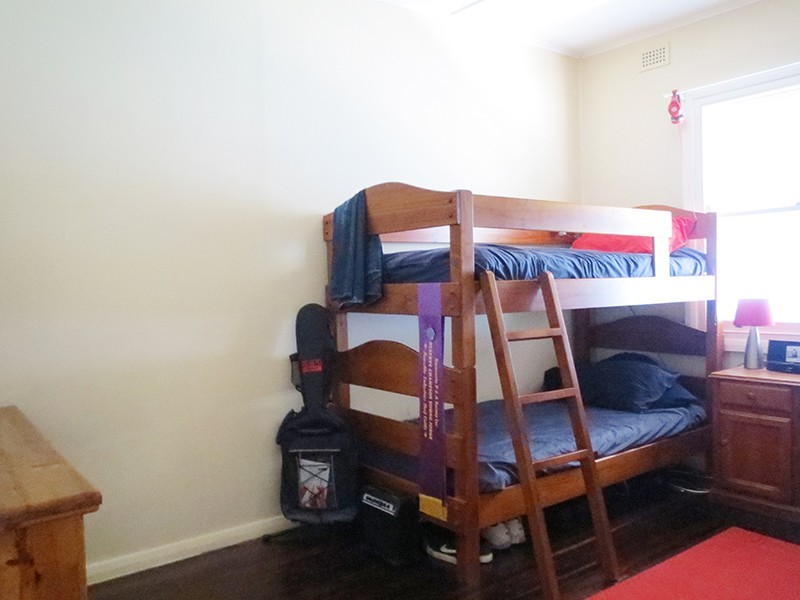 76 Memorial Drive, Naracoorte SA 5271