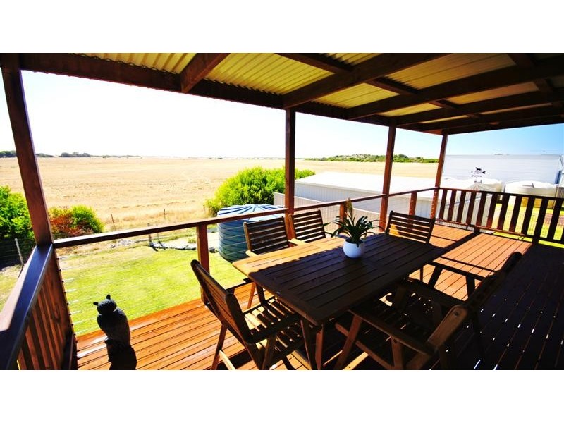 11 Sail Street, Boatswain Point SA 5275