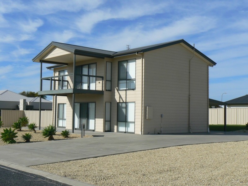 2 Shipard Court, Robe SA 5276