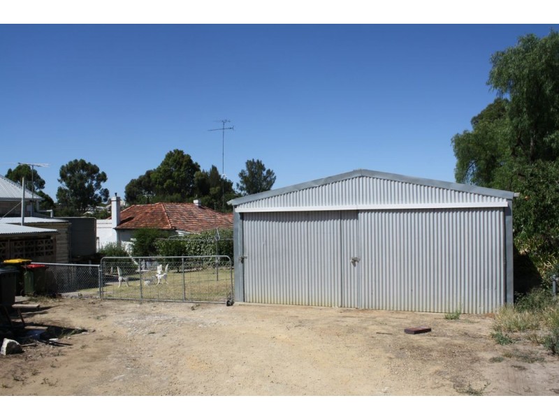16 Gordon Street, Naracoorte SA 5271