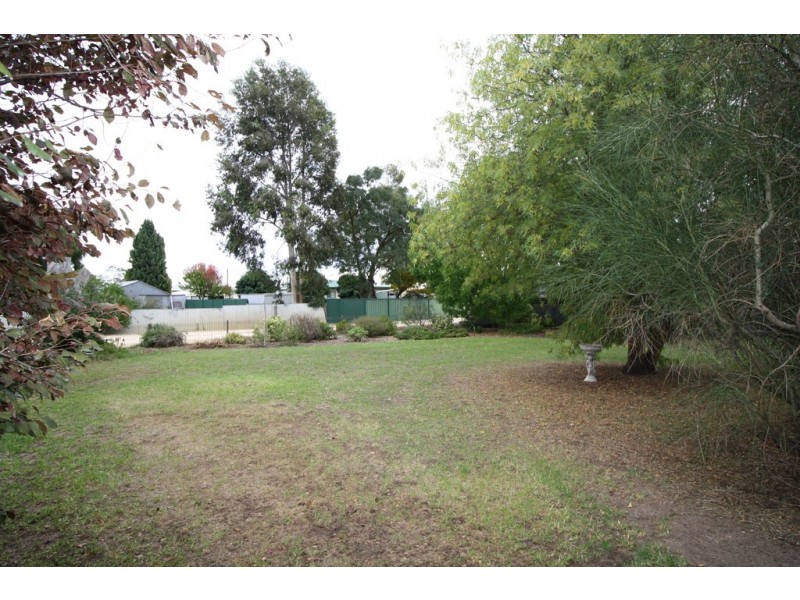 8 Park Terrace, Naracoorte SA 5271