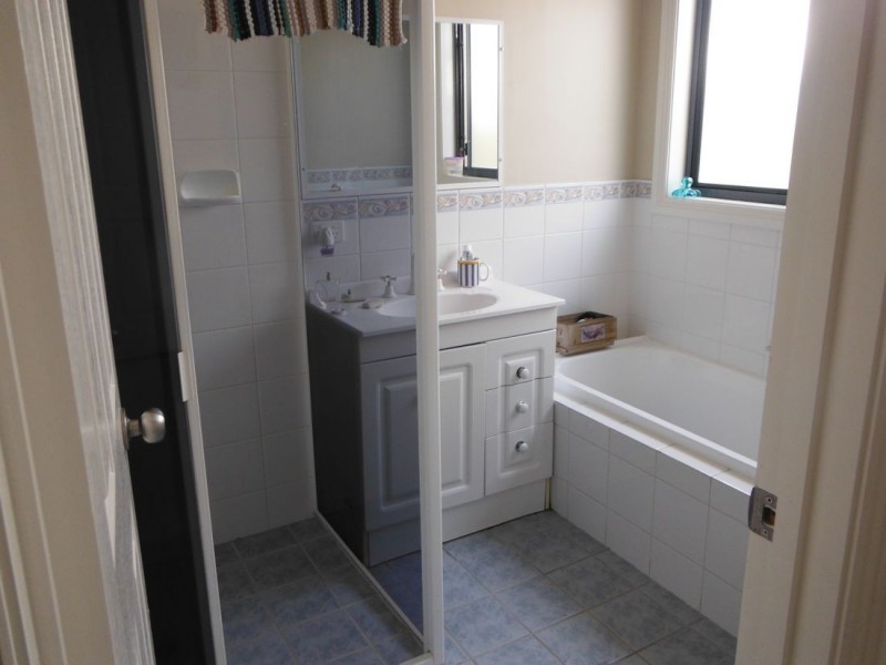 116 Cedar Avenue, Naracoorte SA 5271