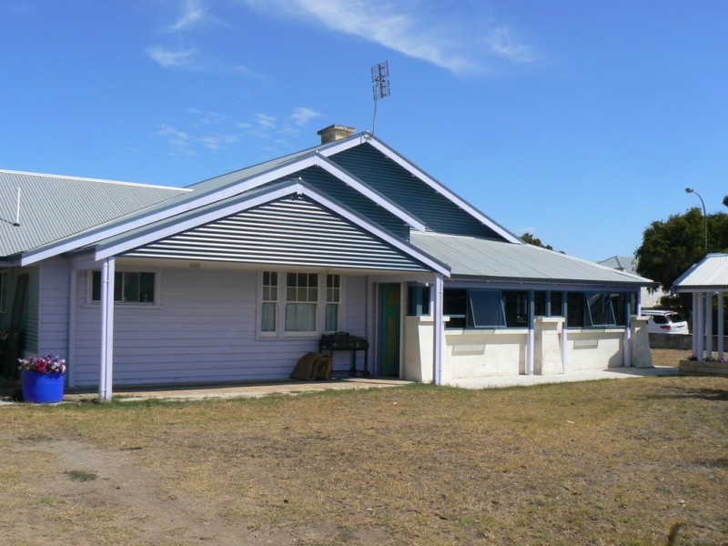 8 Victoria Street, Robe SA 5276