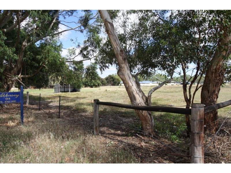 114 Old Caves Road, Naracoorte SA 5271