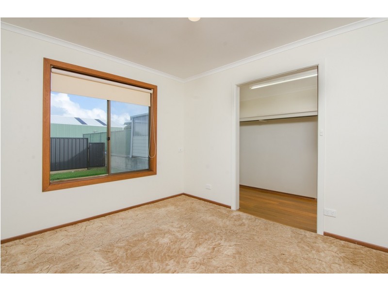 11 Chambers Street, Beachport SA 5280