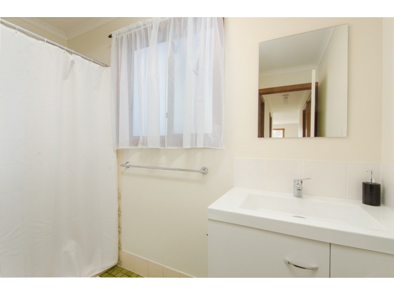 11 Chambers Street, Beachport SA 5280