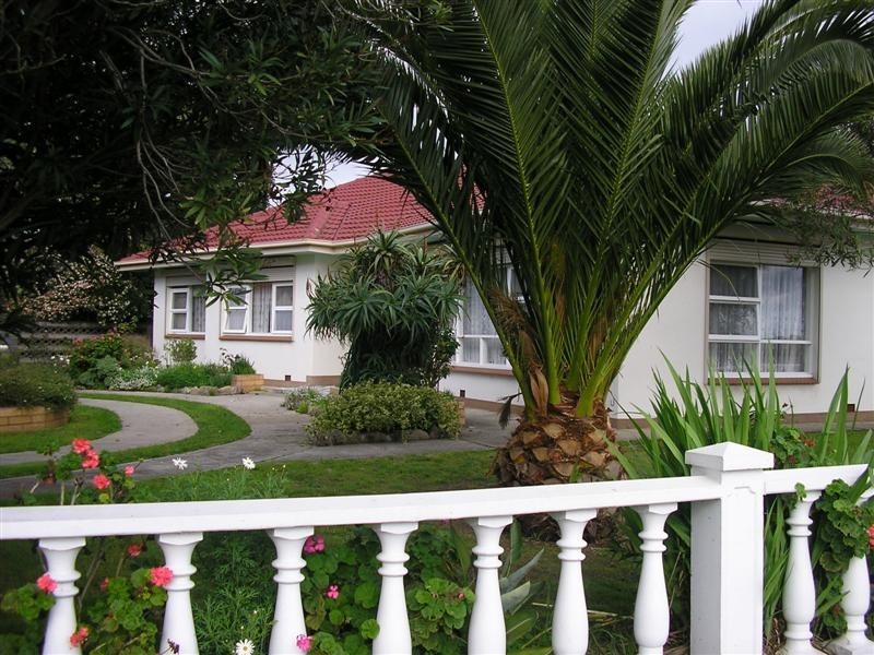 16 Cassells Street, Millicent SA 5280