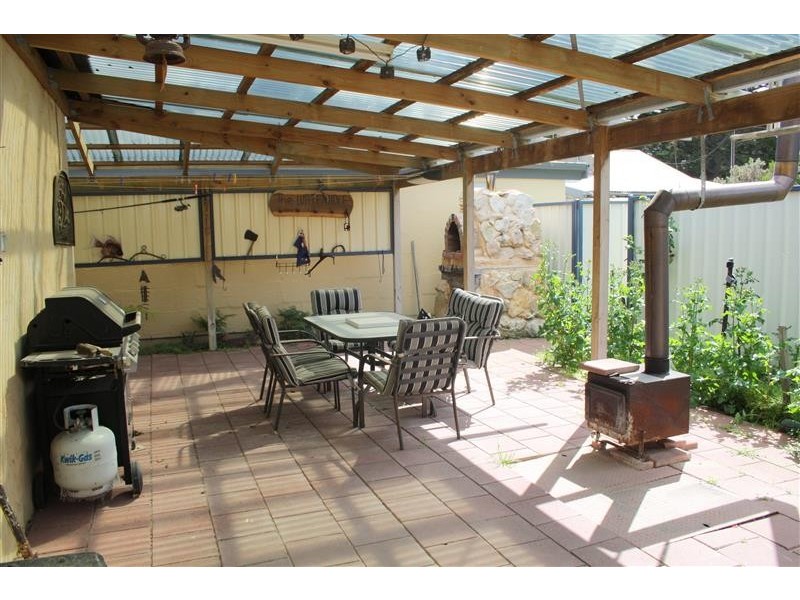 5 Foster Street, Beachport SA 5280