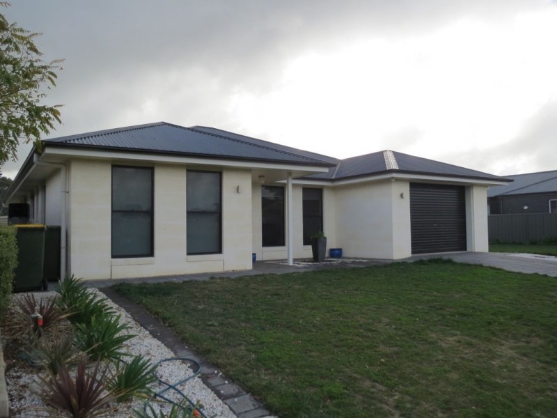 18 Federation Drive, Naracoorte SA 5271