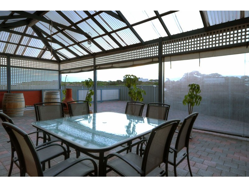 28 Sargent Close, Robe SA 5276