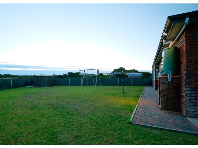 28 Sargent Close, Robe SA 5276