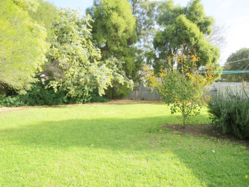 2 Rule Street, Naracoorte SA 5271