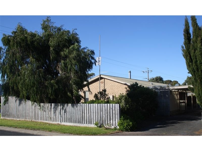 1 Hateley Crescent, Robe SA 5276