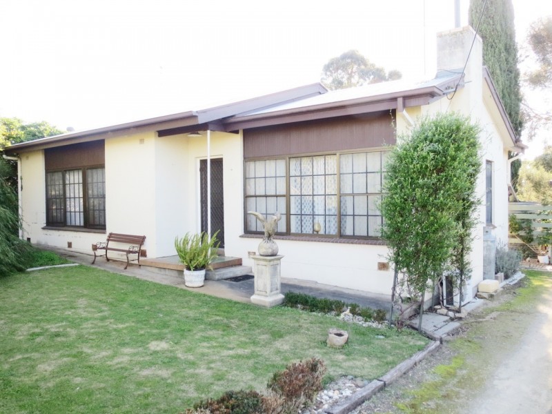 11 Attiwill Street, Naracoorte SA 5271