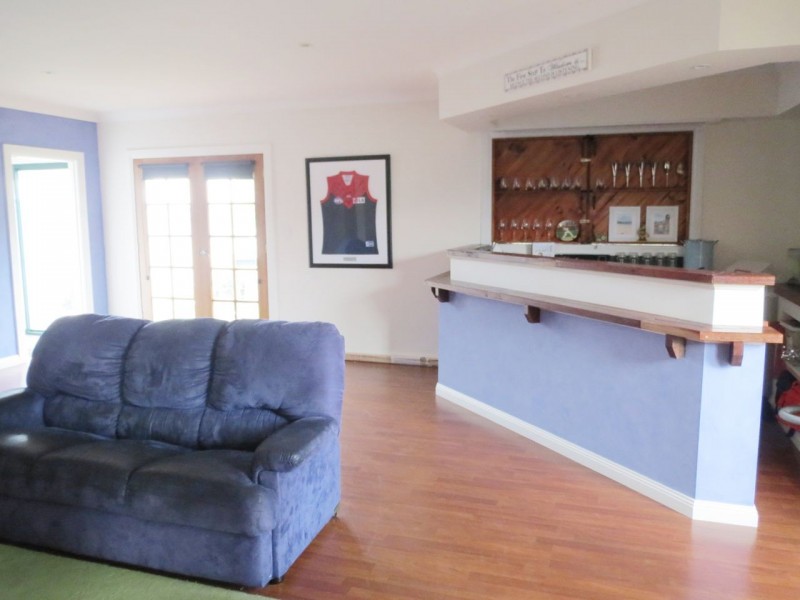 16 Corner Crescent, Naracoorte SA 5271