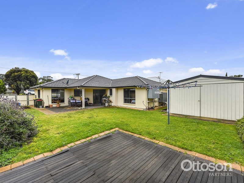 116 Cedar Avenue, Naracoorte SA 5271