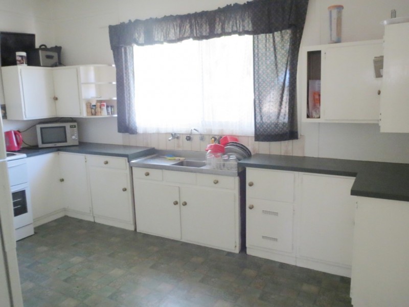 37 Old Caves Road, Naracoorte SA 5271