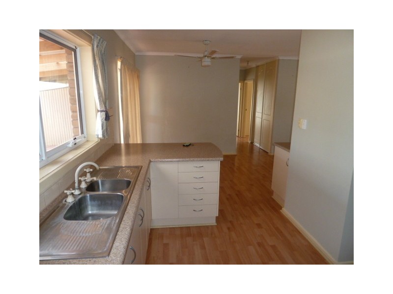 3/2 Todd Street, Kingston Se SA 5275