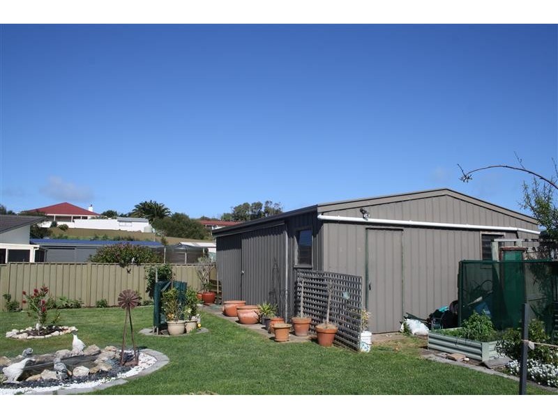 2 Varcoe Street, Beachport SA 5280