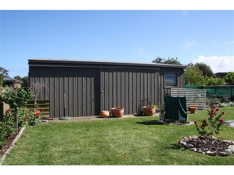 2 Varcoe Street, Beachport SA 5280