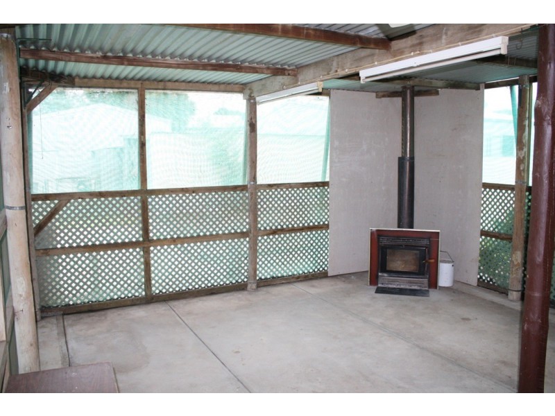 14 Sixth Avenue, Naracoorte SA 5271