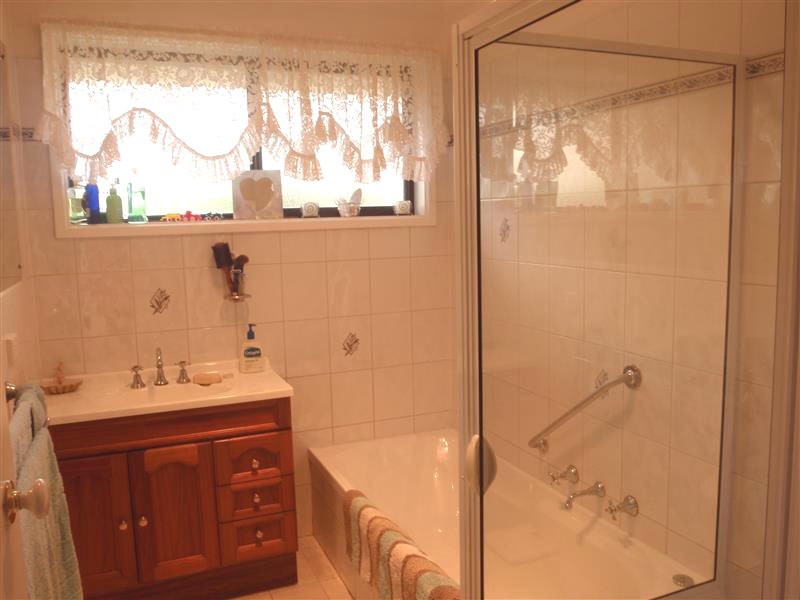 7 Railway Terrace North, Beachport SA 5280