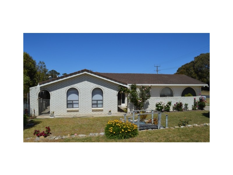 7 Railway Terrace North, Beachport SA 5280