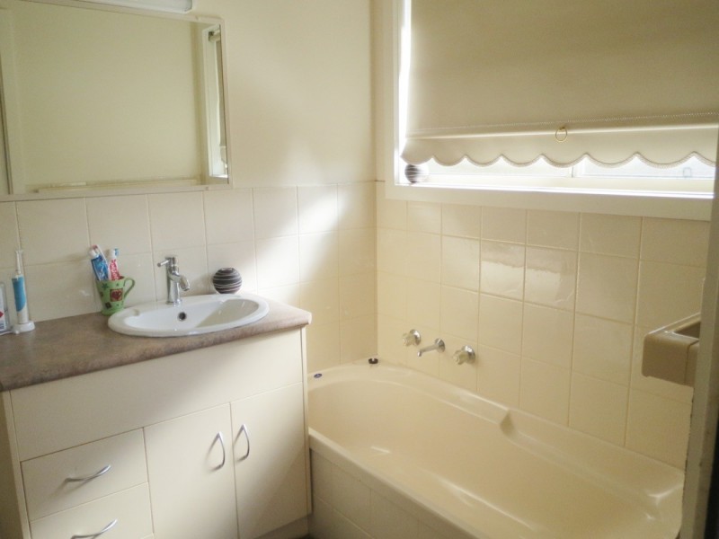 6 Mudge Street, Naracoorte SA 5271