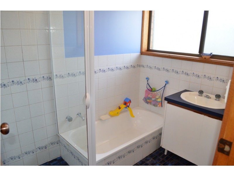 51 Railway Terrace, Beachport SA 5280