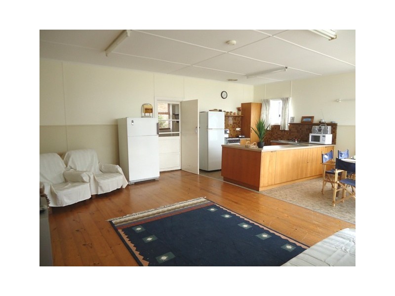 56 Beach Road, Beachport SA 5280