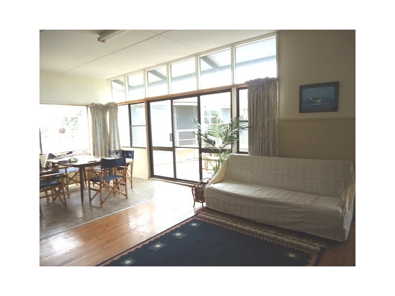 56 Beach Road, Beachport SA 5280