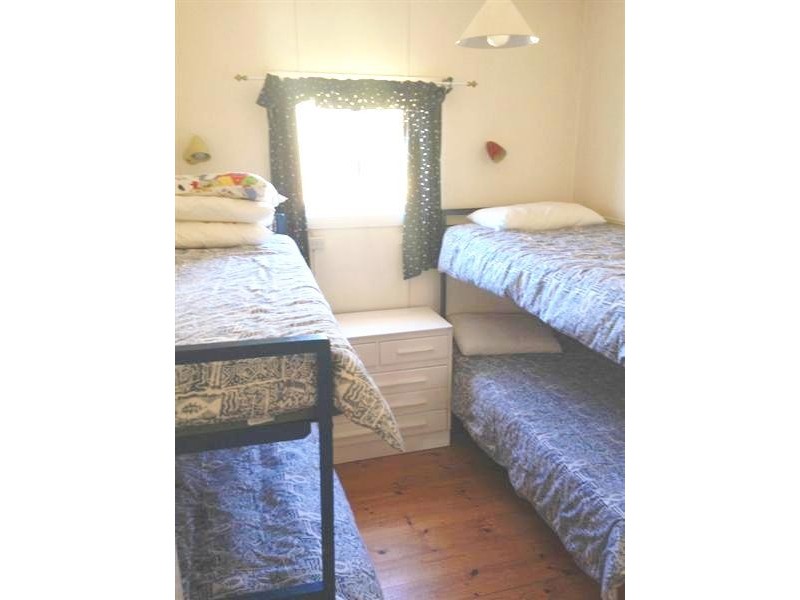 56 Beach Road, Beachport SA 5280